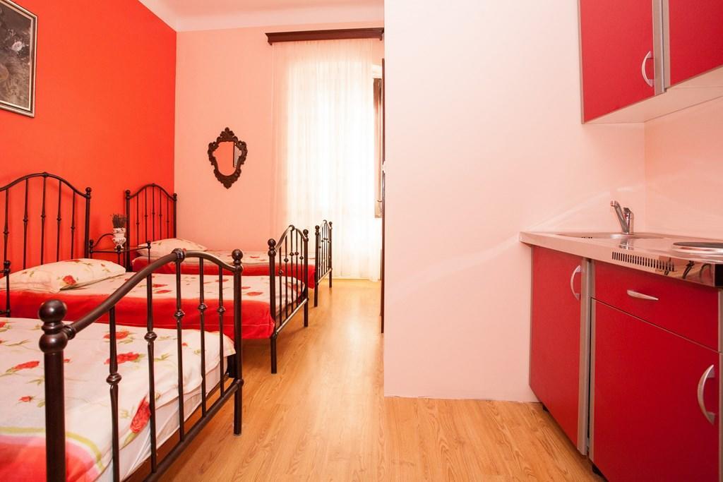 Amazing Apartment In Rijeka With Wifi Стая снимка
