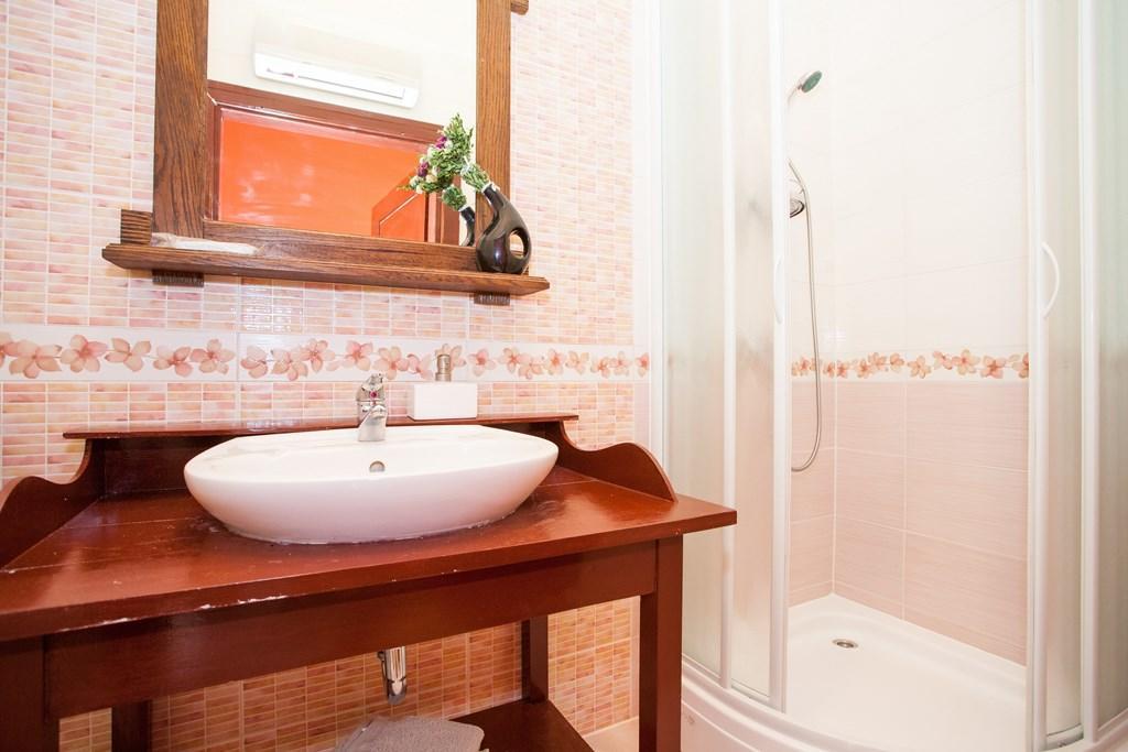 Amazing Apartment In Rijeka With Wifi Стая снимка